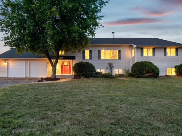 127 45th Ave, Clayton, WI 54004