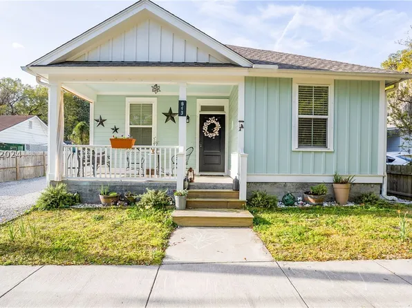 813 16th St, Port Royal, SC 29935