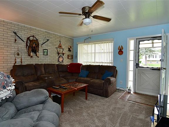 4th image of 3519 Dubarry Ct