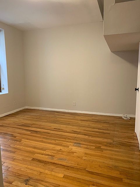 1st image of 19 Cleveland Pl APT 4B