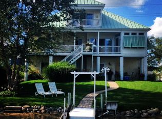 8929 Austin Ct, Portage, MI 49002