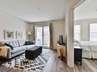 2233 N 34th Ave SW #228, Calgary, AB T2T 6N2