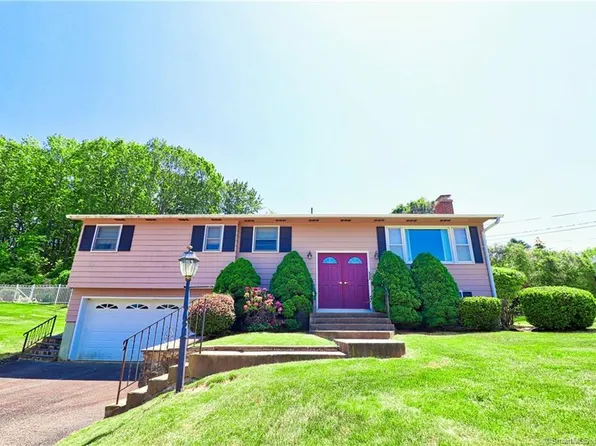 100 Split Rock Drive, Waterbury, CT 06706