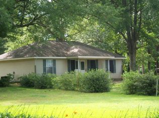 25 Ray Hinton Rd, Picayune, MS 39466