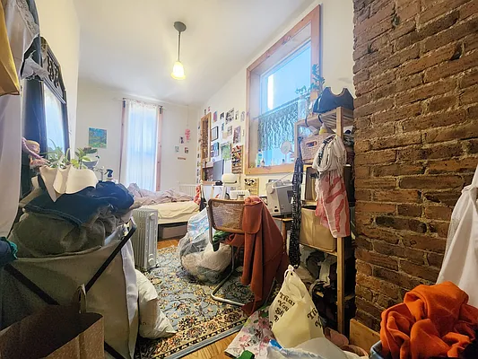 Rented by RELEASE NY | media 13