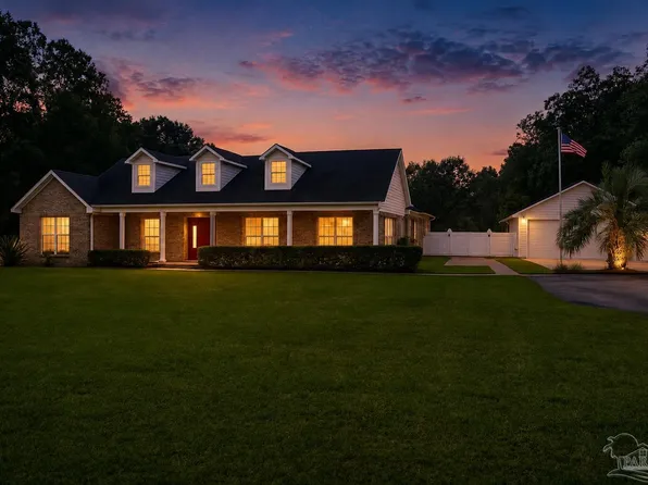 1911 Tillman Ln, Pensacola, FL 32526