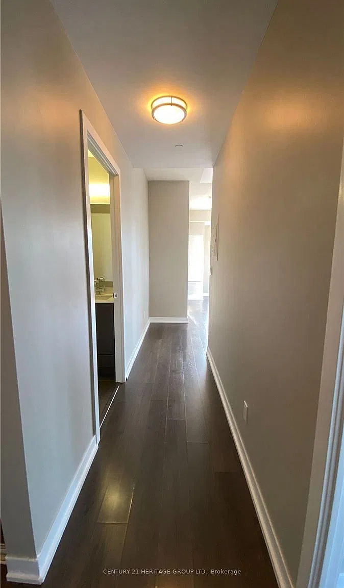 2 bed, $3,100 — Photo 4