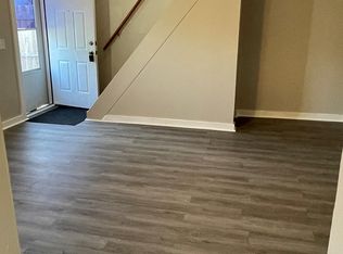 128 W Ohio St #E, Circleville, OH 43113