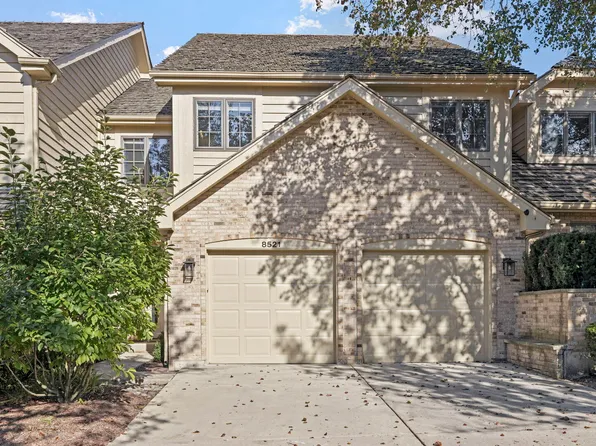 8521 Evergreen Ln, Darien, IL 60561