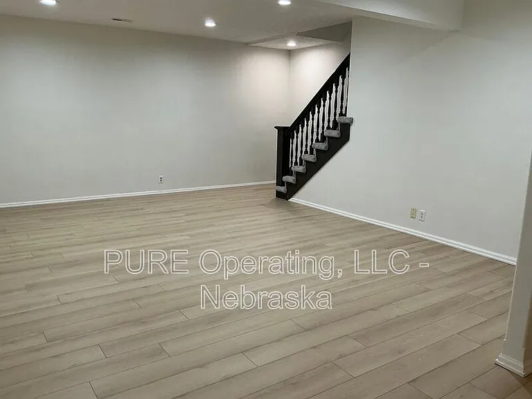 15527 Mason Cir — Photo 32