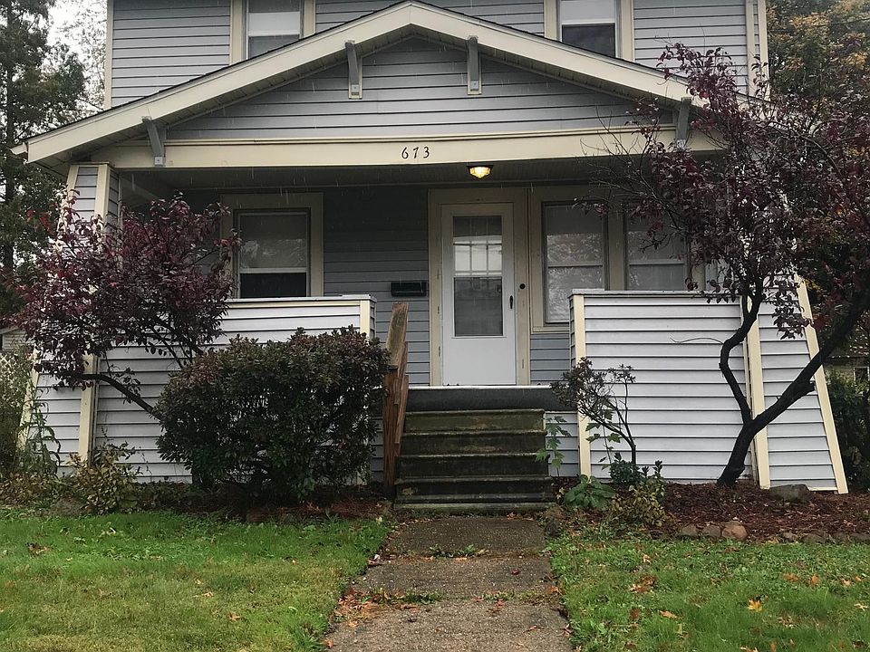 1st image of 673 Eastland Ave
