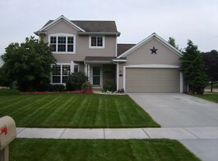 15100 Briarwood St, Grand Haven, MI 49417