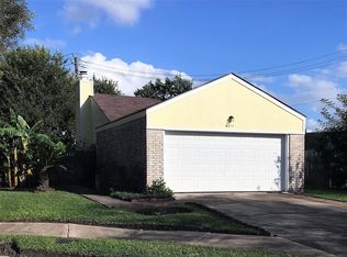 6811 Wellwood Ct, Houston, TX 77083