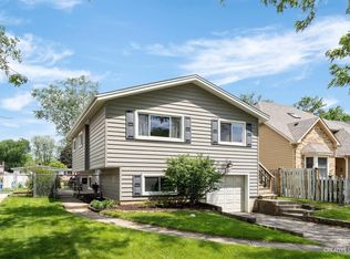 521 S Brewster Ave, Lombard, IL 60148