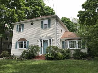 11 Cross St, Randolph, MA 02368
