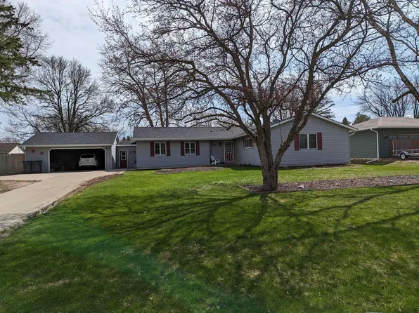412 East FOREST STREET, Marshfield, WI 54449