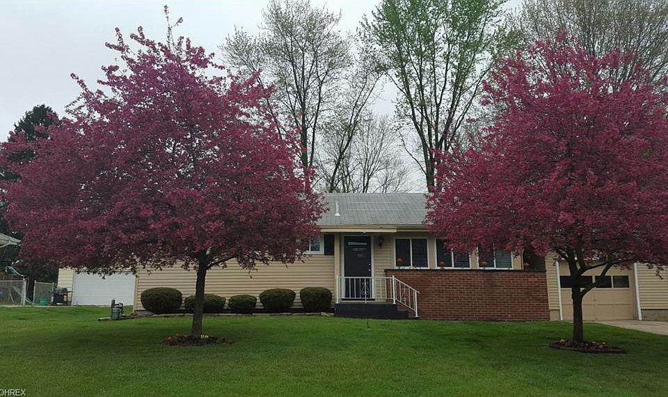 1st image of 4289 Stoneybrook Dr SE