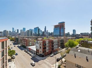 Aberdeen Crossing, Chicago, IL 60642
