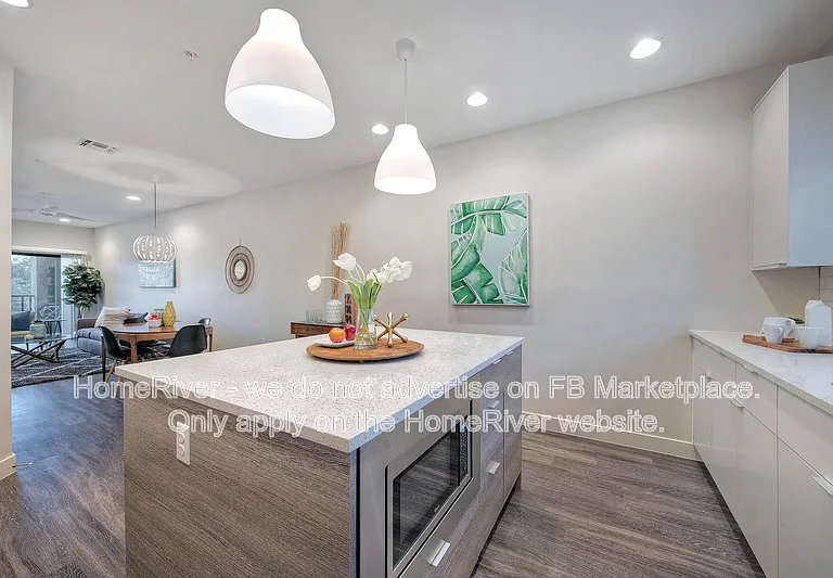1000 W 5th St #1010 — Photo 10