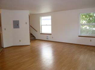 1726 NW 62nd St APT 3, Seattle, WA 98107