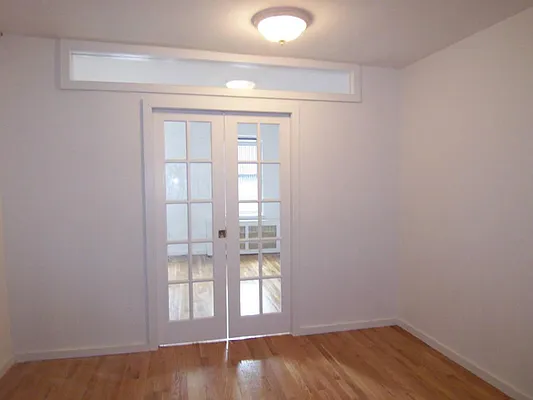 Rented by Town Residential | media 20