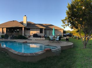 140 Lazy Mdws, Spring Branch, TX 78070