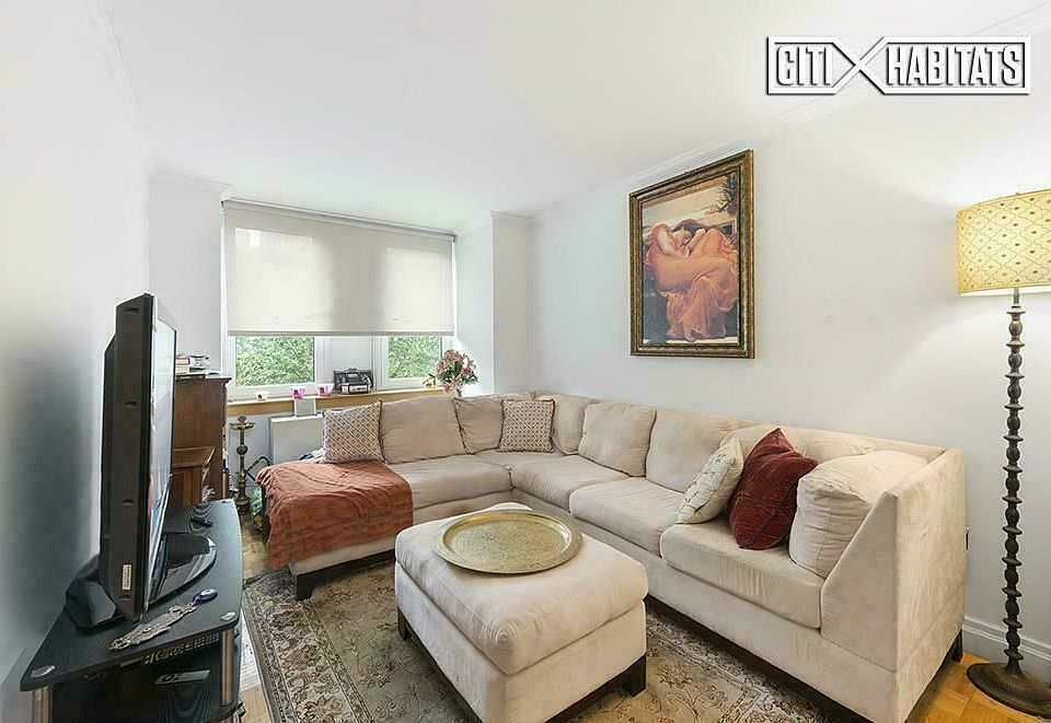 1st image of 404 E 76th St #50