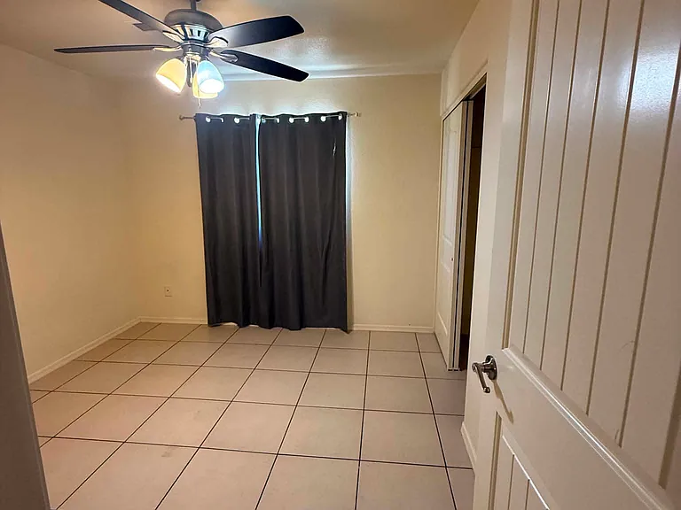 1461 N De La Vara Ave — Photo 11