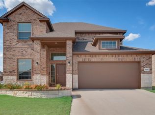 1407 Fox Hollow Rd, Krum, TX 76249