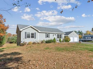 1529 N Berwick Rd, Wells, ME 04090