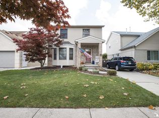 6004 N Gulley Rd, Dearborn Heights, MI 48127