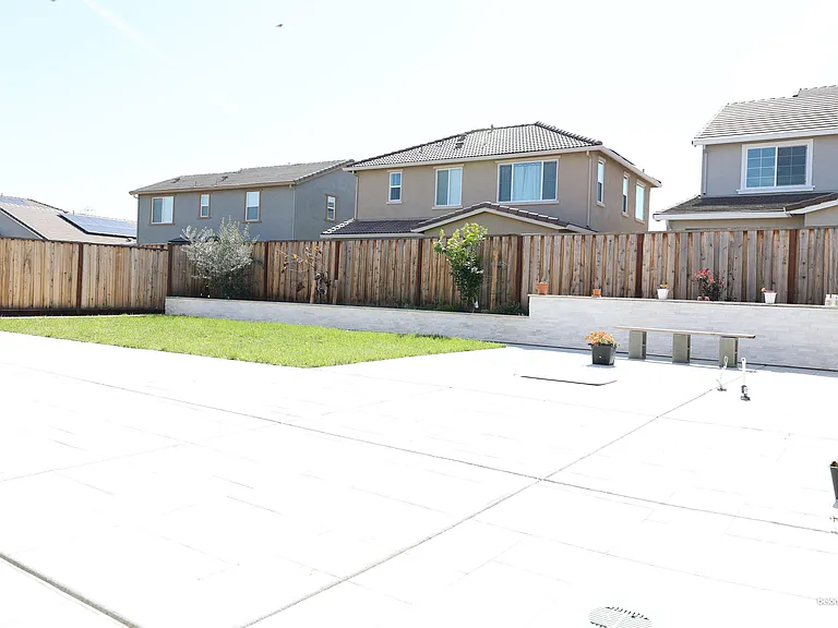 5446 Trimonti Cir — Photo 29