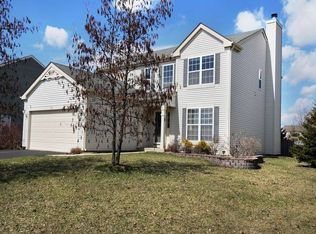732 Suncrest Dr, Aurora, IL 60506