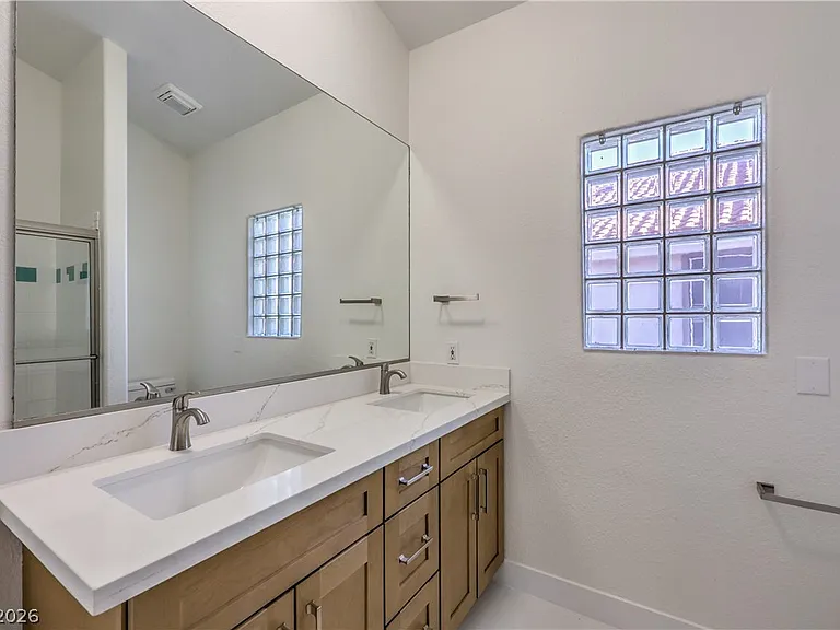 5152 Forest Oaks Dr — Photo 42