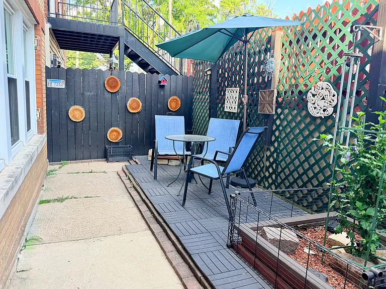 2118 W 18th St #1F — Photo 2
