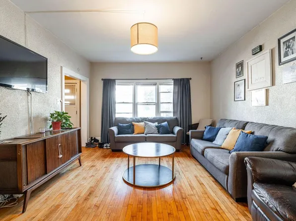 439 East Dover STREET #441, Milwaukee, WI 53207