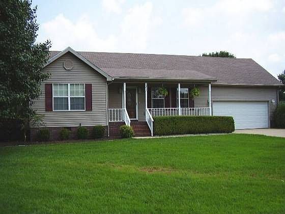 2nd image of 137 Stephenson Rd