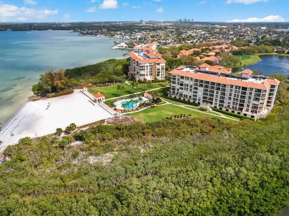 4780 Dolphin Cay Ln S APT 201, Saint Petersburg, FL 33711