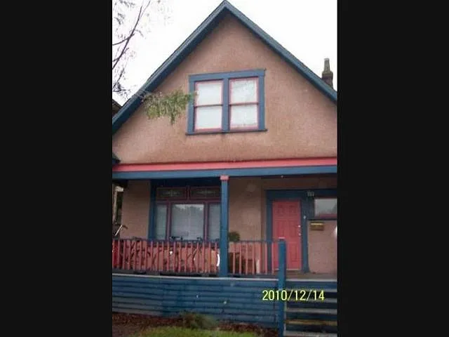 2 bed, 800 sqft, $1,650 — Photo 1