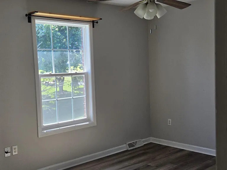 125 Woods Trl #2 — Photo 5