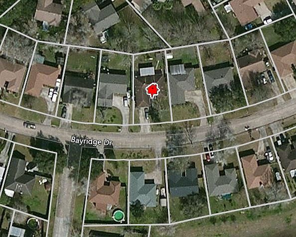 1st image of 404 Bayridge Dr