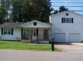 910 Gilley St, Flatwoods, KY 41139