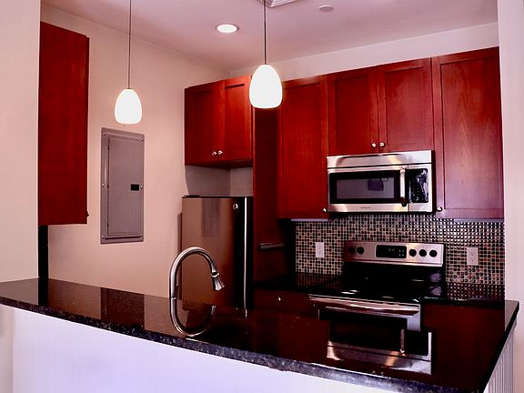 3rd image of 14 Temple St #5