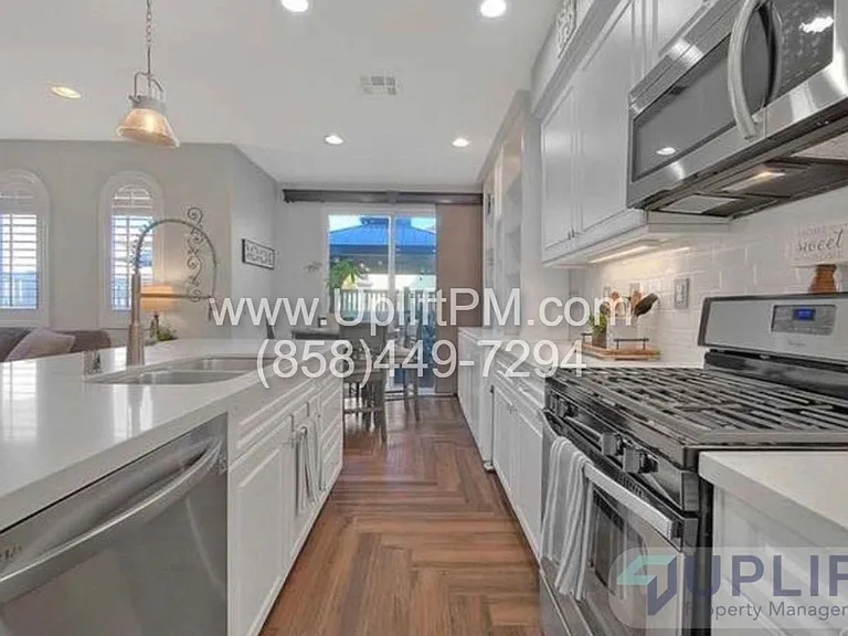 44082 Calle Luz — Photo 5