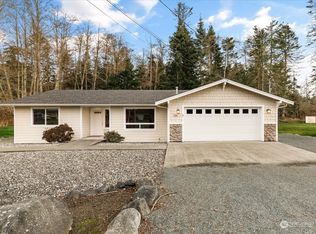 1295 Russell Dr, Coupeville, WA