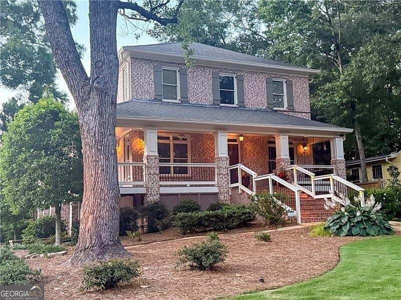 1st image of 1372 Noel Dr NE