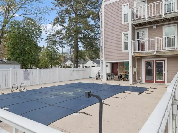 514 24th St APT 302, Virginia Beach, VA 23451