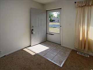 3rd image of 5314 E Hill Dr