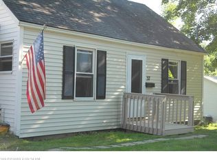 37 Central St, Randolph, ME 04346