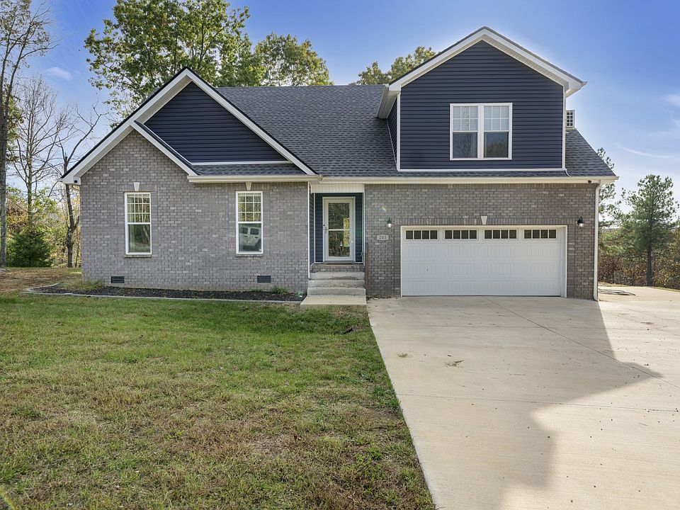 1st image of 201 Riverwood Dr